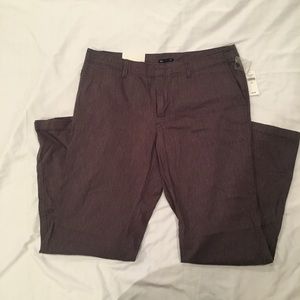Gap khaki pant with stretch in dark gray NWT